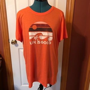 Life is Good orange T-shirt large
